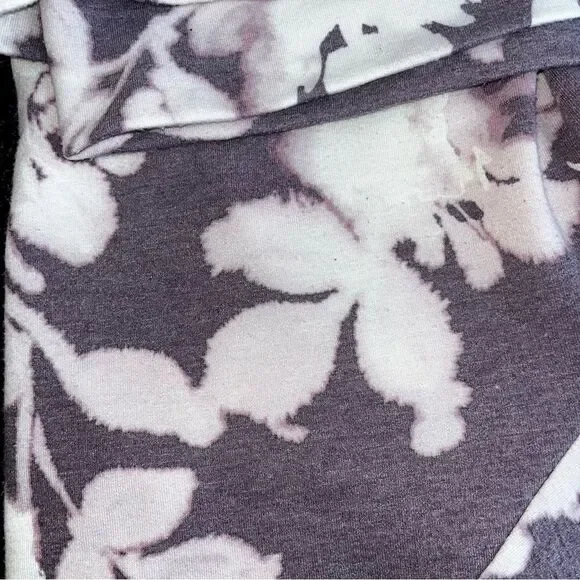 Bundle of 2 Short Sleeve Sweater Tops - Size S - Picture 7 of 15